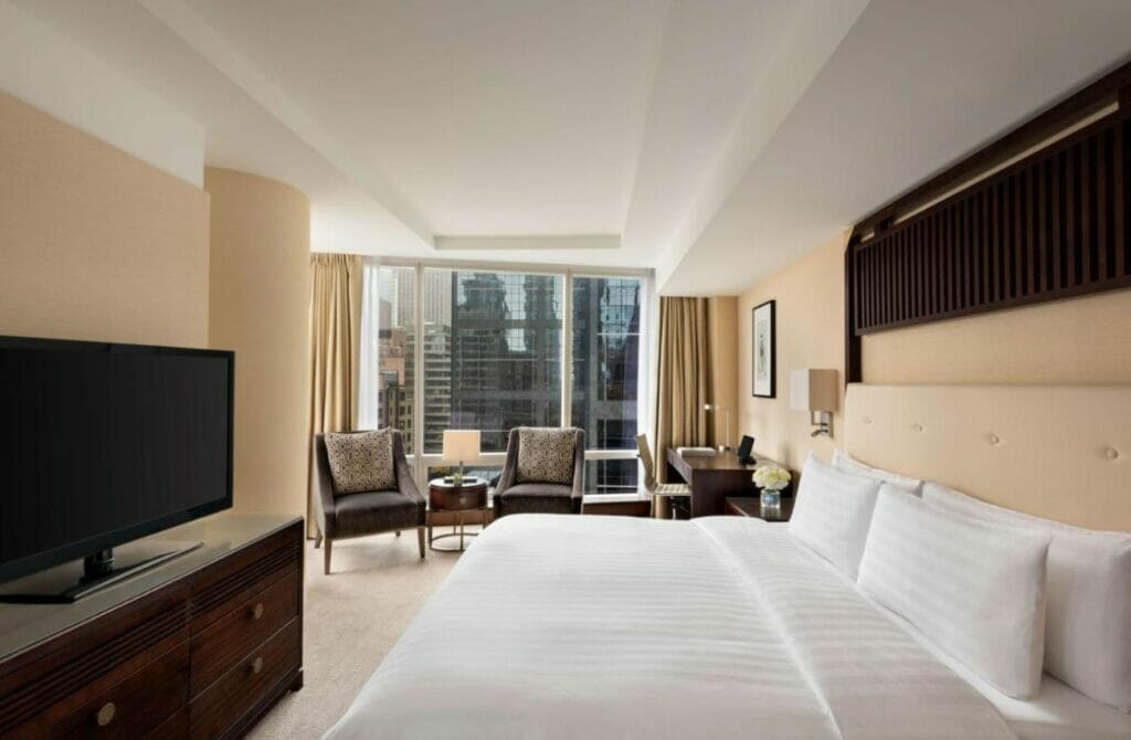 Shangri-La Hotel - Best Gay resorts in Toronto Canada - best gay hotels in Toronto Canada