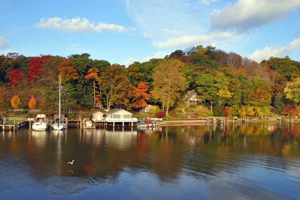 Gay Saugatuck United States Travel Guide